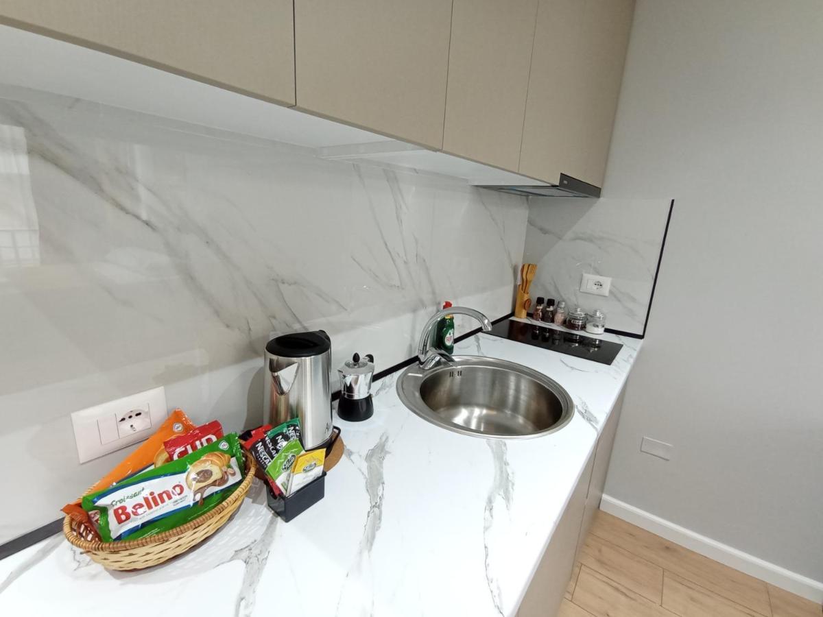 Trea Accomodations - Suite Lungomare Vlore Luaran gambar